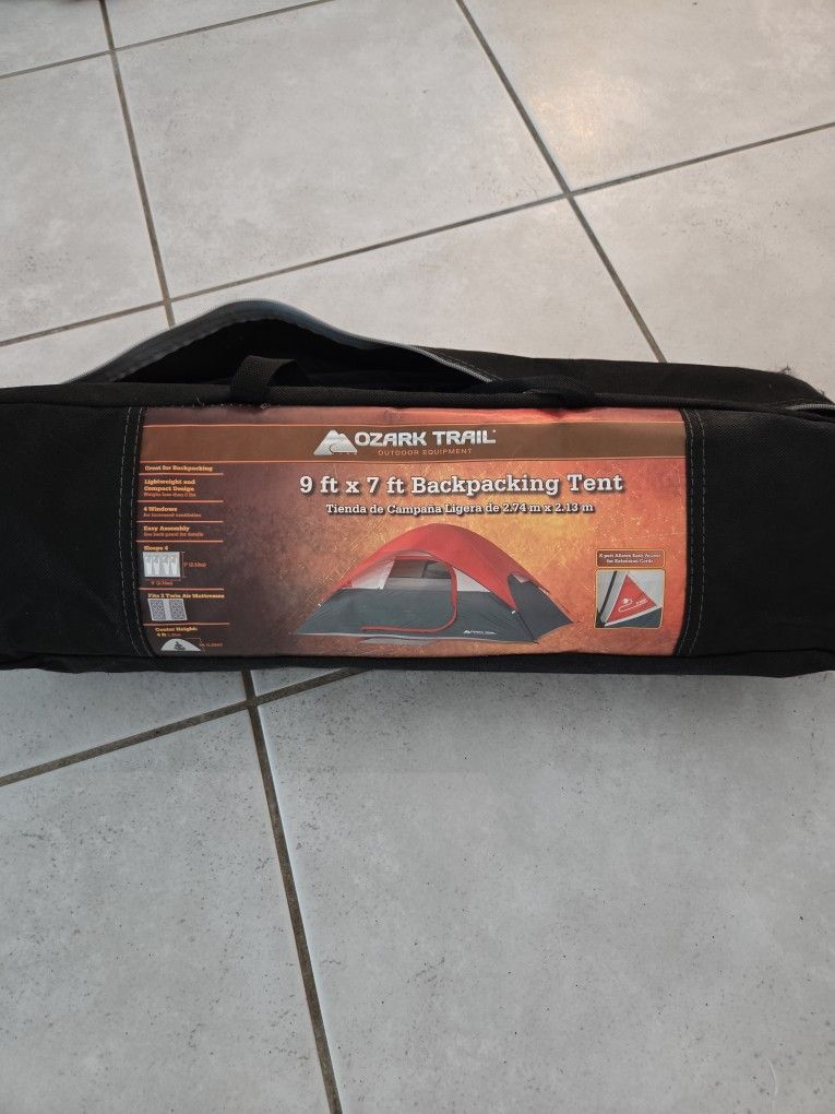 Ozark Trail 9 X 7 Backpacking Tent Sleeps 2 - 4
