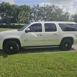 2010 GMC Yukon XL