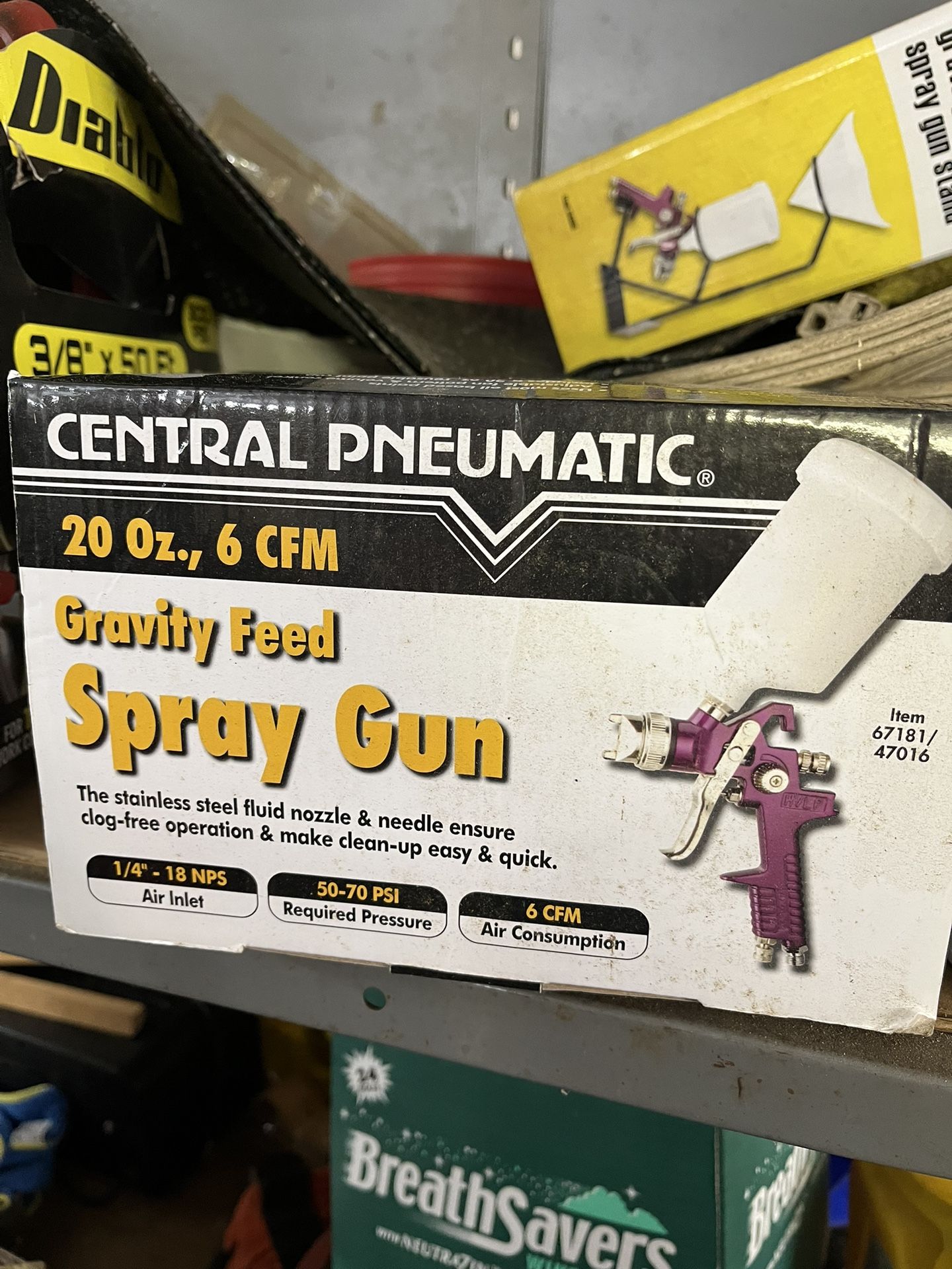 SPRAY GUN FOR PAINT