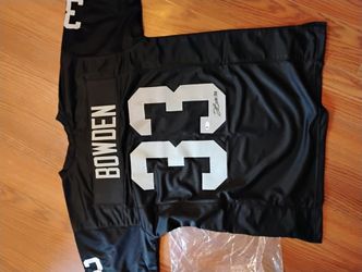 Autographed Lynn Bowden Jr jersey(Authenticated)
