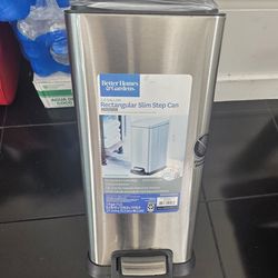 3.9 gallon trash can for sale