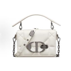 DIOR 30 Montaigne Montaigne Series Logo Oversized Rattan Plaid Chain Sheep Leather Box Bag Montaigne Bag Single Shoulder Crossbody Handbag(176)38
