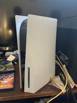 Ps5 Disc Version Comes With Minecraft And Cyberpunk
