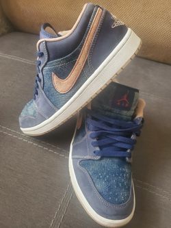 Nike  Air  Jordan  Size 8 Men 