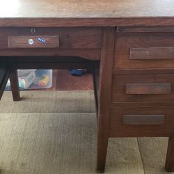 Student Desk