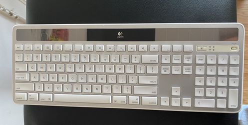 Logitech Wireless Keyboard 