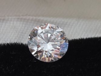 Round diamond lab grown 2 carat