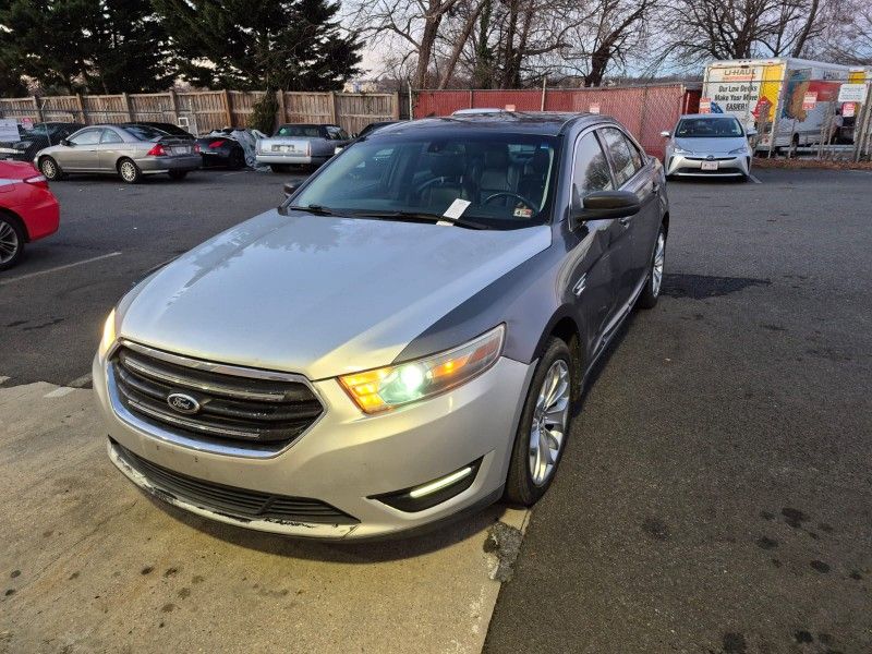 2013 Ford Taurus