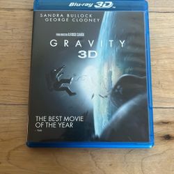 Gravity 3D Blu-ray+Regular 2D Blu-ray+DVD