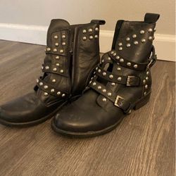 Size 7 Studded Steve Madden Boots