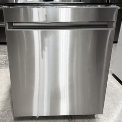 NEW ADA Top Control Dishwasher w/Stainless Steel Tub