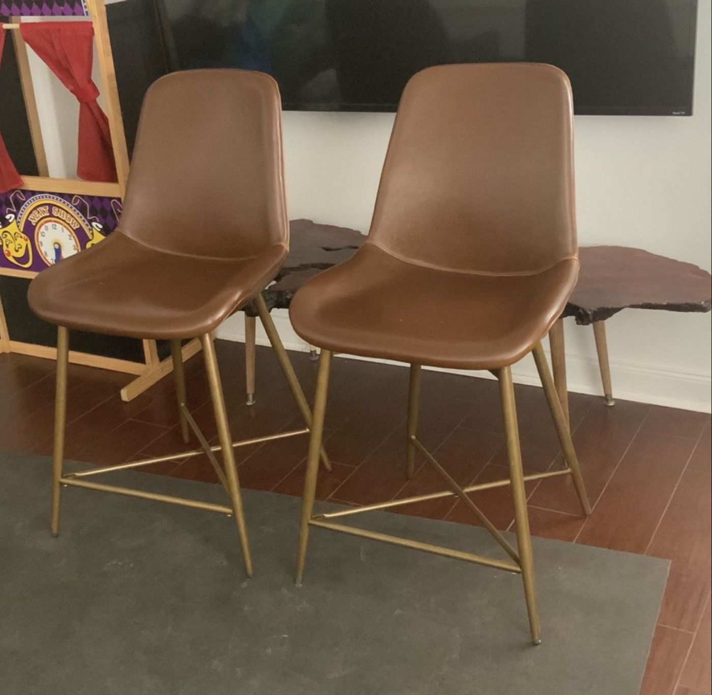 Bi cast leather molded tyler dining chair clearance