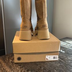 UGG Boots 