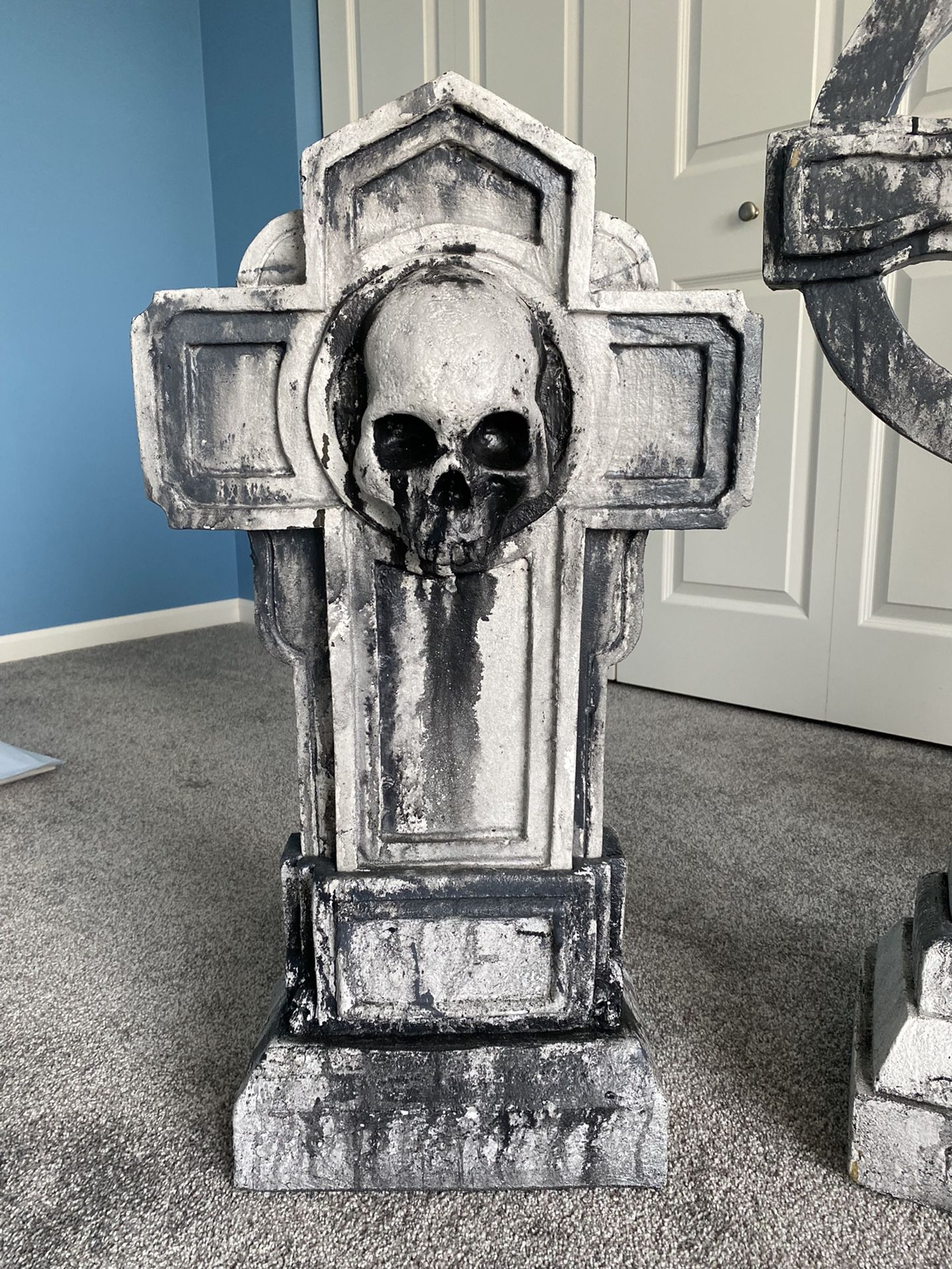 Halloween Tombstone Props - Hollywood Quality