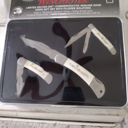 New/Never Opened 200th Commemorative Winchester Knife Gift Set