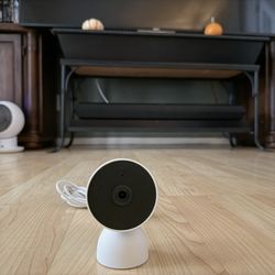 Google Nest Camera Indoor: White 