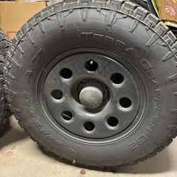 Toyota Tacoma tires and rims