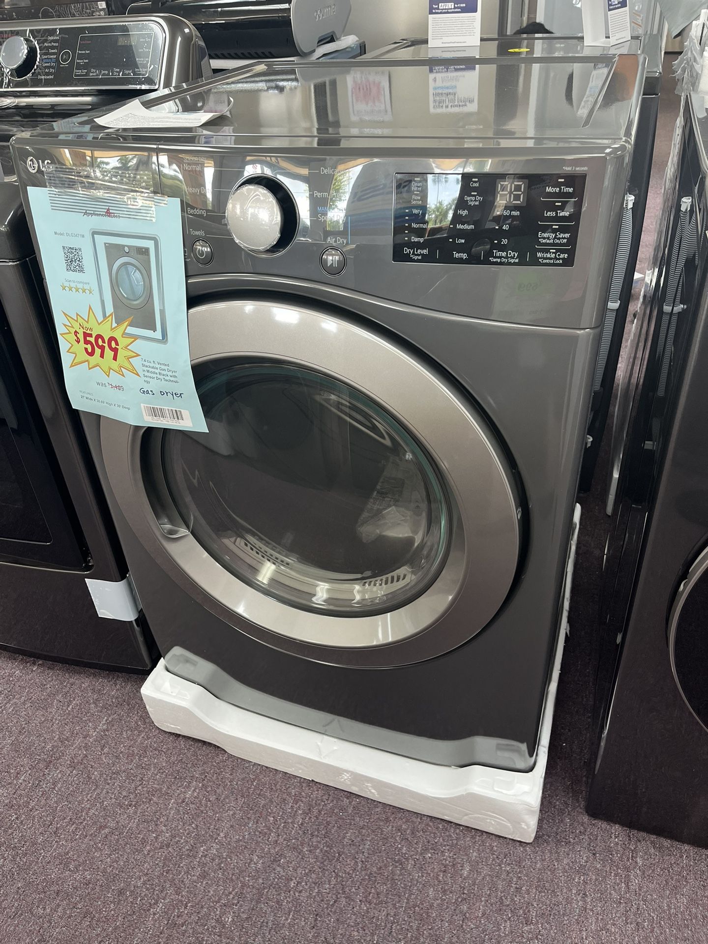 Gas Dryer, Open Box Free Delivery 1 Year Warranty