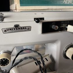 Vintage Universal Sewing Machine 