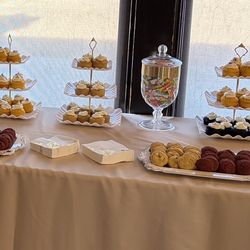 🌸 Party/Wedding/Quinceañera Supplies Bundle – Serving, Coffee & Dessert Setup