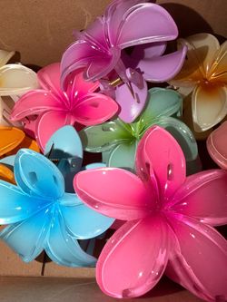 Flower Hair Claw Clips