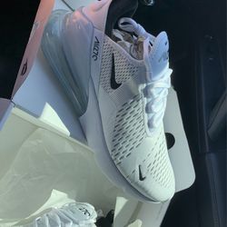 Nike Air Max 270 