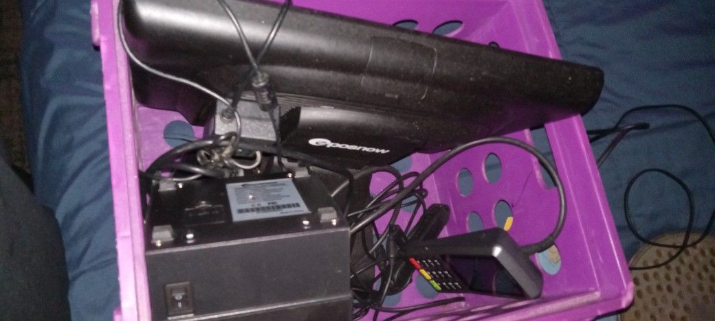 Working Eposnow Loaded Monitor,c.c Reader,c.c Reciept Machine,all Cords And Cables,color Eposnow Monitor Deal