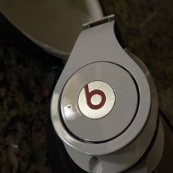 Beats By Dre 