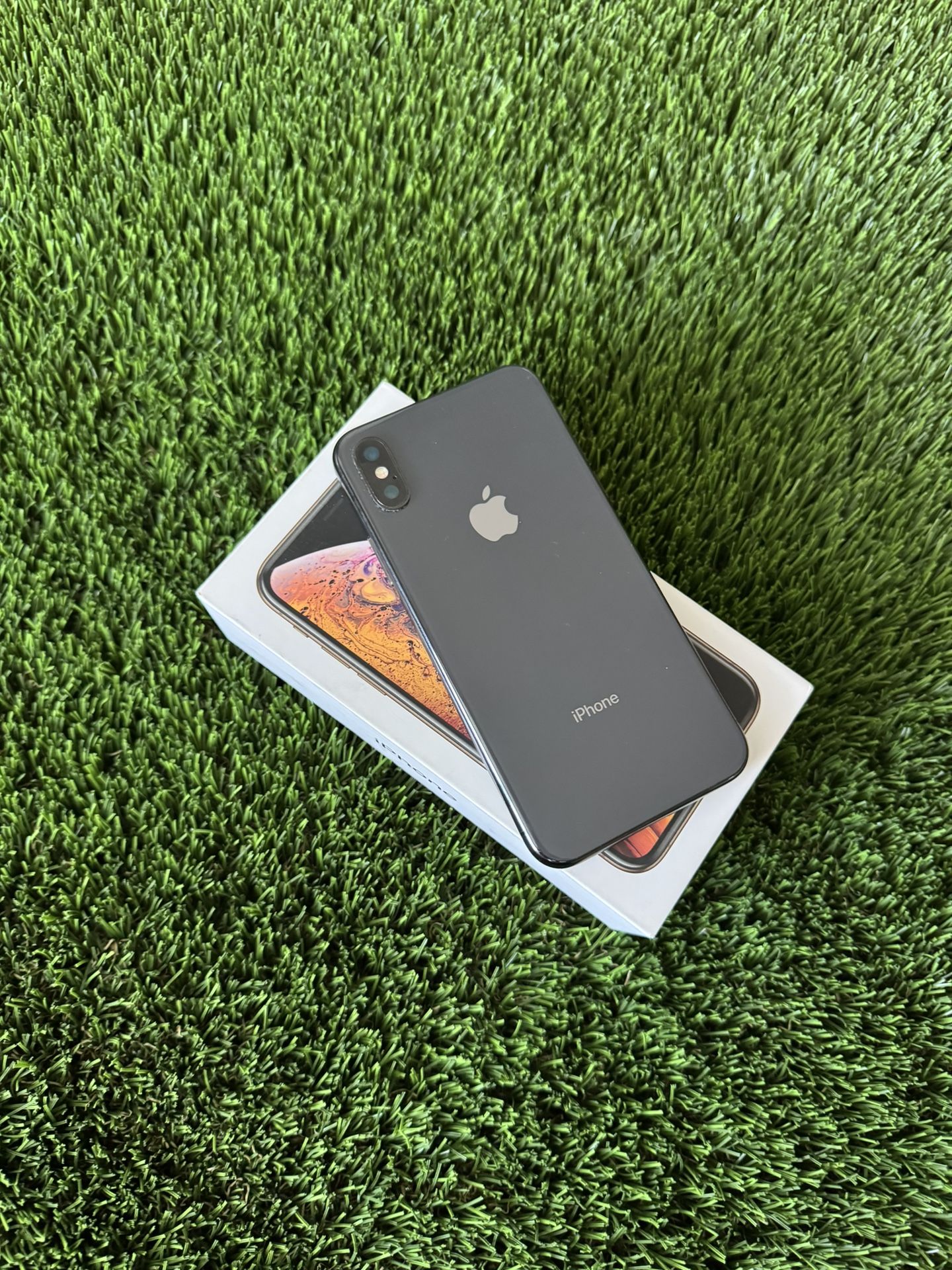 iPhone X 64GB Unlocked TRADE