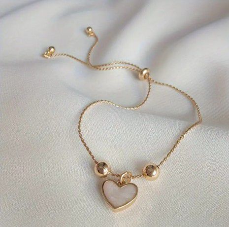 Heart Shape Bracelet... Gold Tone Bracelet. Gold Plated Jewelry.