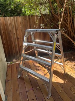 Werner Aluminum A-Frame Step Ladder 4ft Extra-Wide