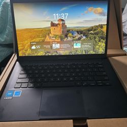 Asus Xpertbook 