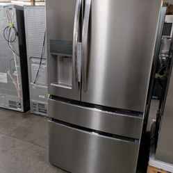 Frigidaire Gallery Series GRMS2773AF
36 Inch Freestanding French Door Refrigerator
