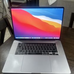APPLE MACBOOK PRO TOUCHBAR 16” INTEL 8 CORE i9 32GB RAM 1TB SSD! LOADED!