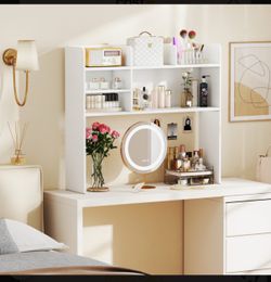 White Desk top shelf