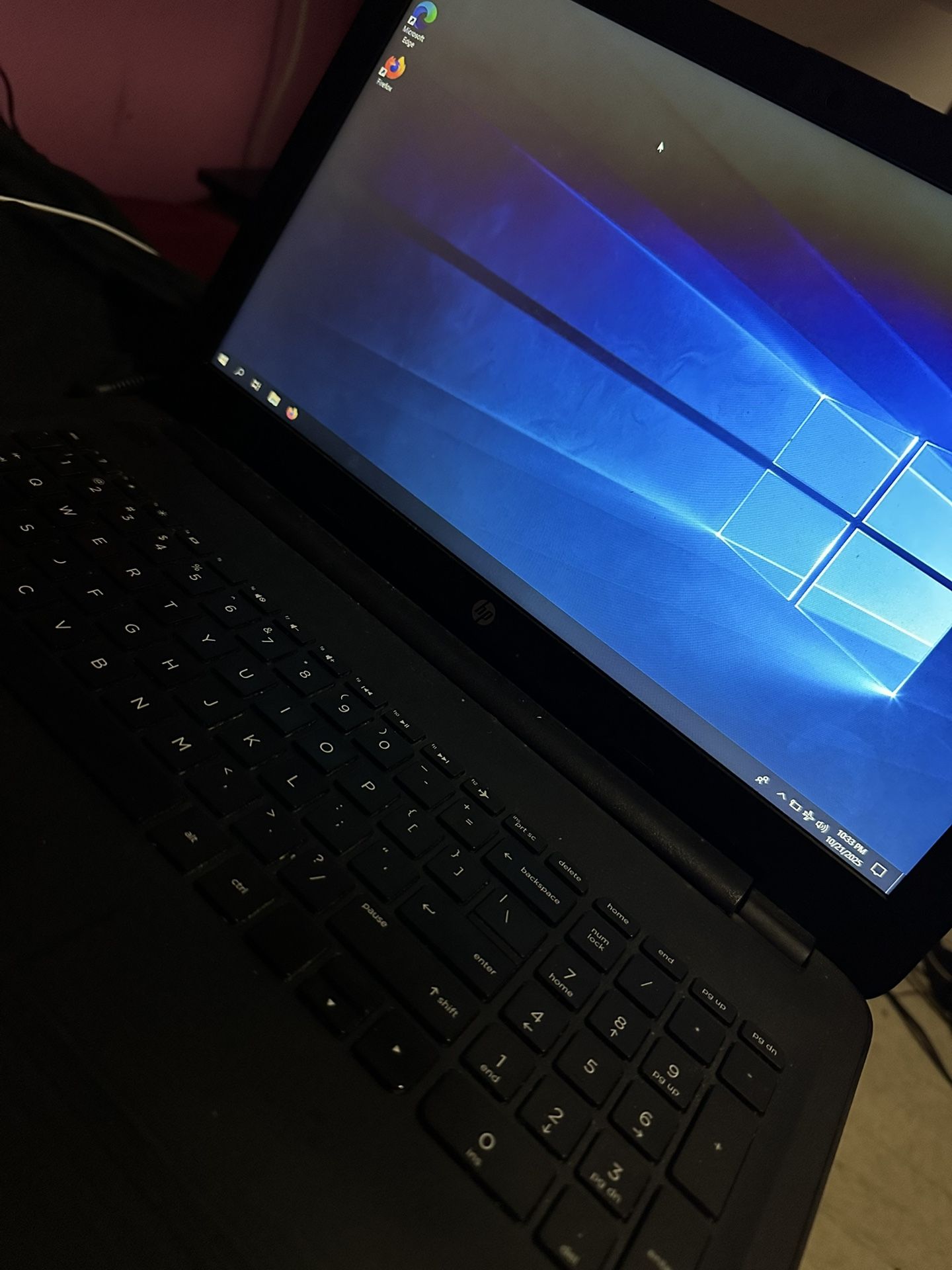 Hp laptop 8G Ram  Windows 10