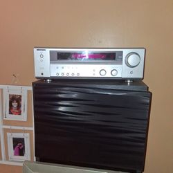 Kenwood Receiver With Speakers