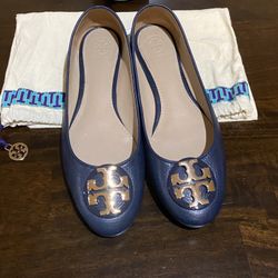 Tory Burch Leather Ballet Flats.