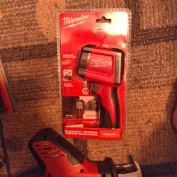 Milwaukee INFRARED TEMP-GUN