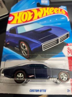 Hot Wheels Custom Otto Die-Cast Car