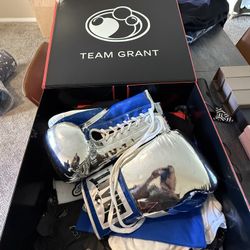 Team Grant Boxing Gloves