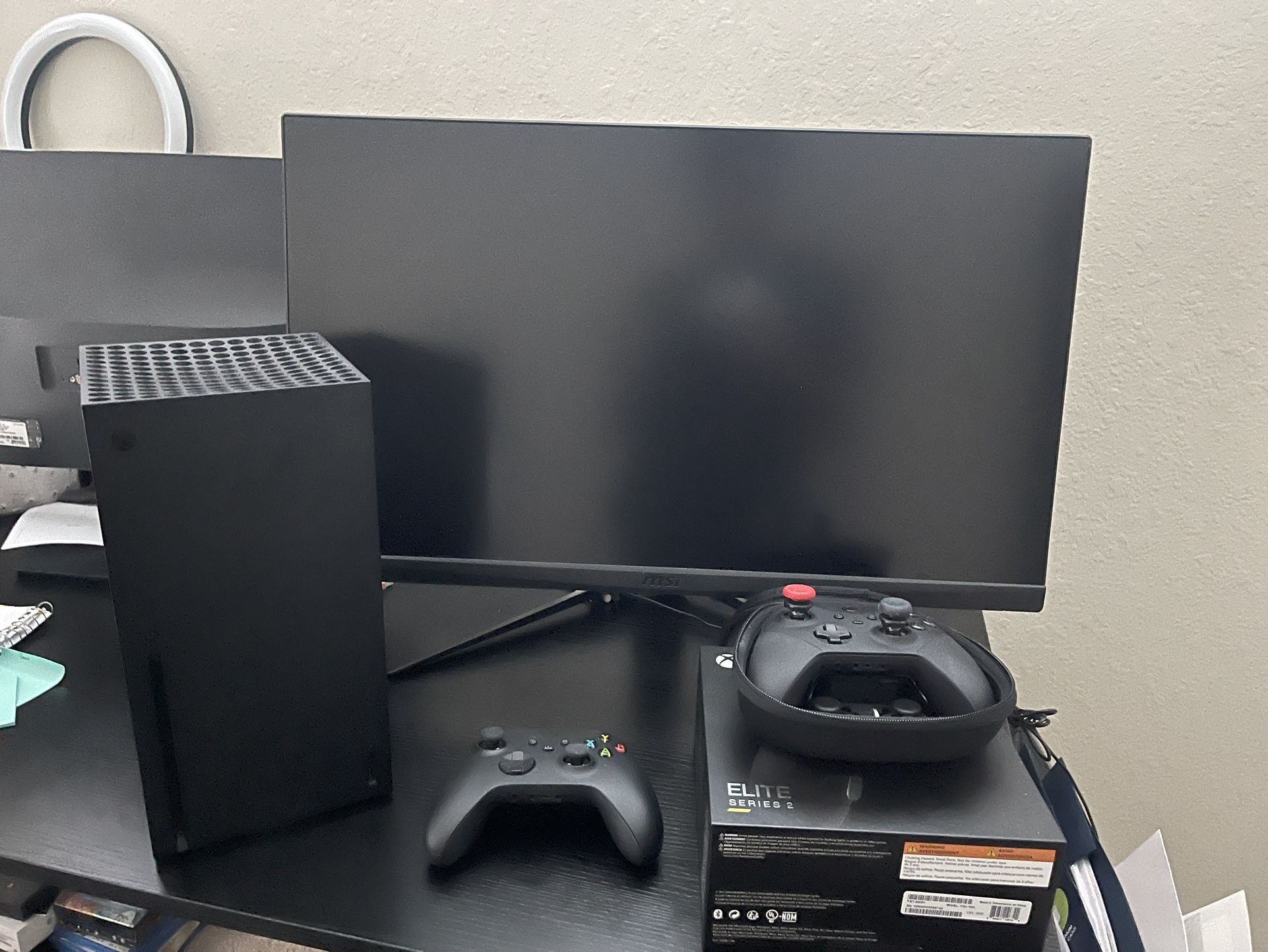 Selling Xbox Series X, a new but used Elite Series 2 Pro Controller (2 months old) , original