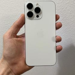 Apple iPhone 15 Pro Max 256gb White Color Unlock No Sim Restrictions Great Condition Adult Owned AppleCare + Warranty