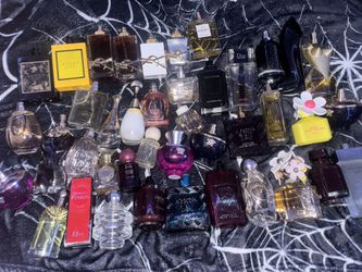 Perfumes  / Colognes Gucci Carolina Herrera Versace Ysl Dior  