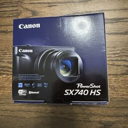 NEW Canon PowerShot SX740 HS 20.3MP Compact Digital Camera - Silver