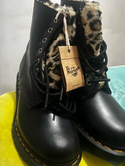 Dr. Martens cheetah