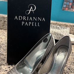 Adrianna papell heels pewter chiffon 