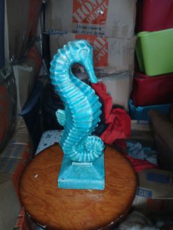 Seahorse figuring