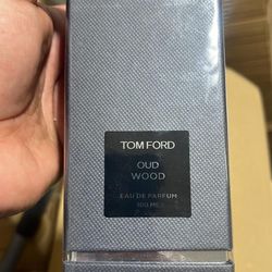 Tom Ford Oud Wood 3.4 oz Eau  De Parfum For Men  shipping Available 