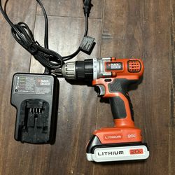 BLACK & DECKER 20V Drill